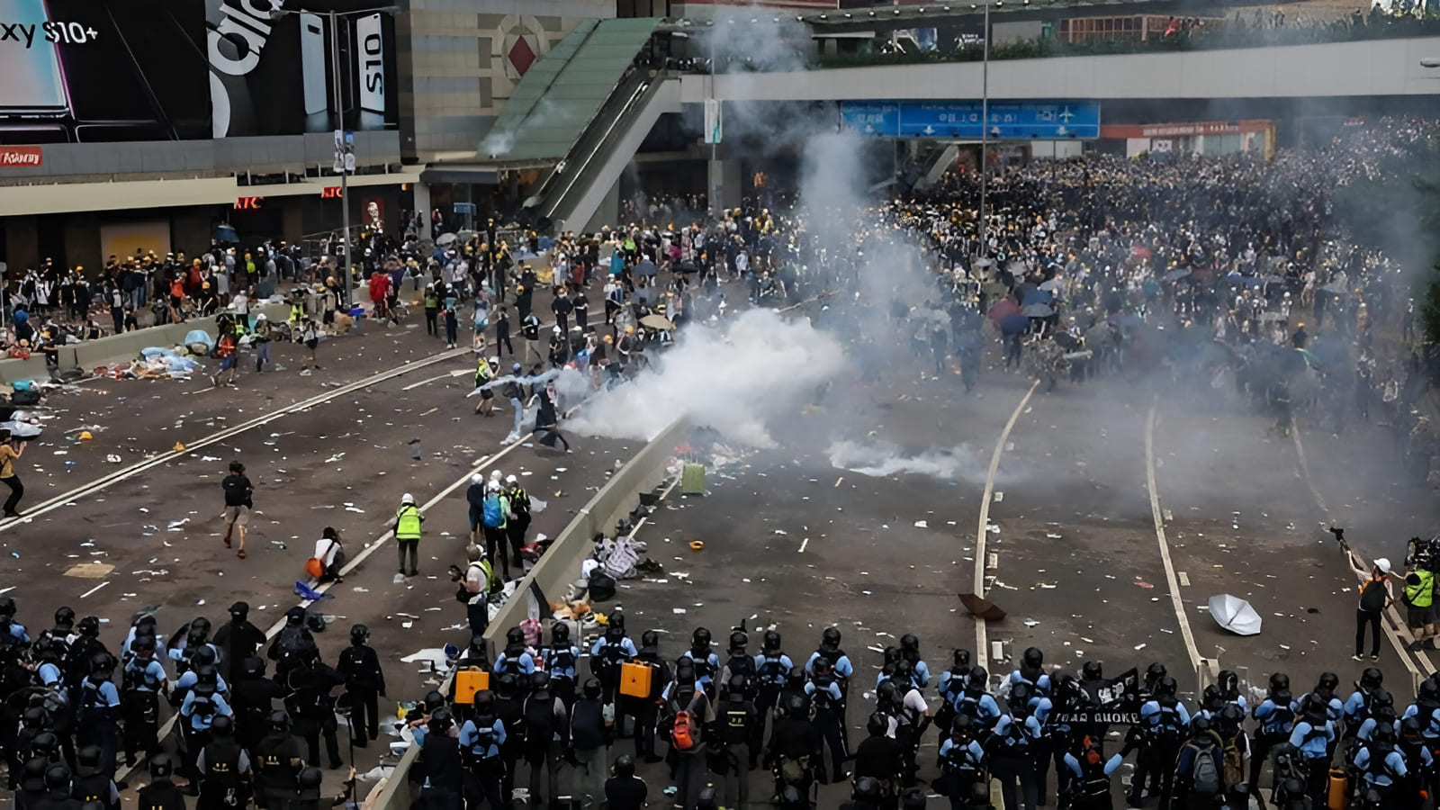 rioting caused by food shortages in China